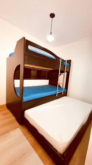 Apartamento En Medellín 0*,